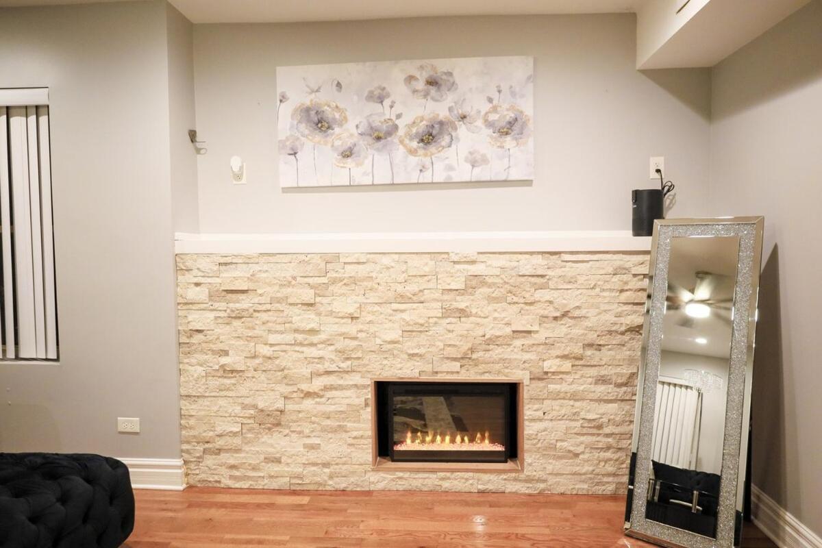 Gorgeous 4Bdr In Chicago,15Mins From Dwtn Apartment Exterior photo