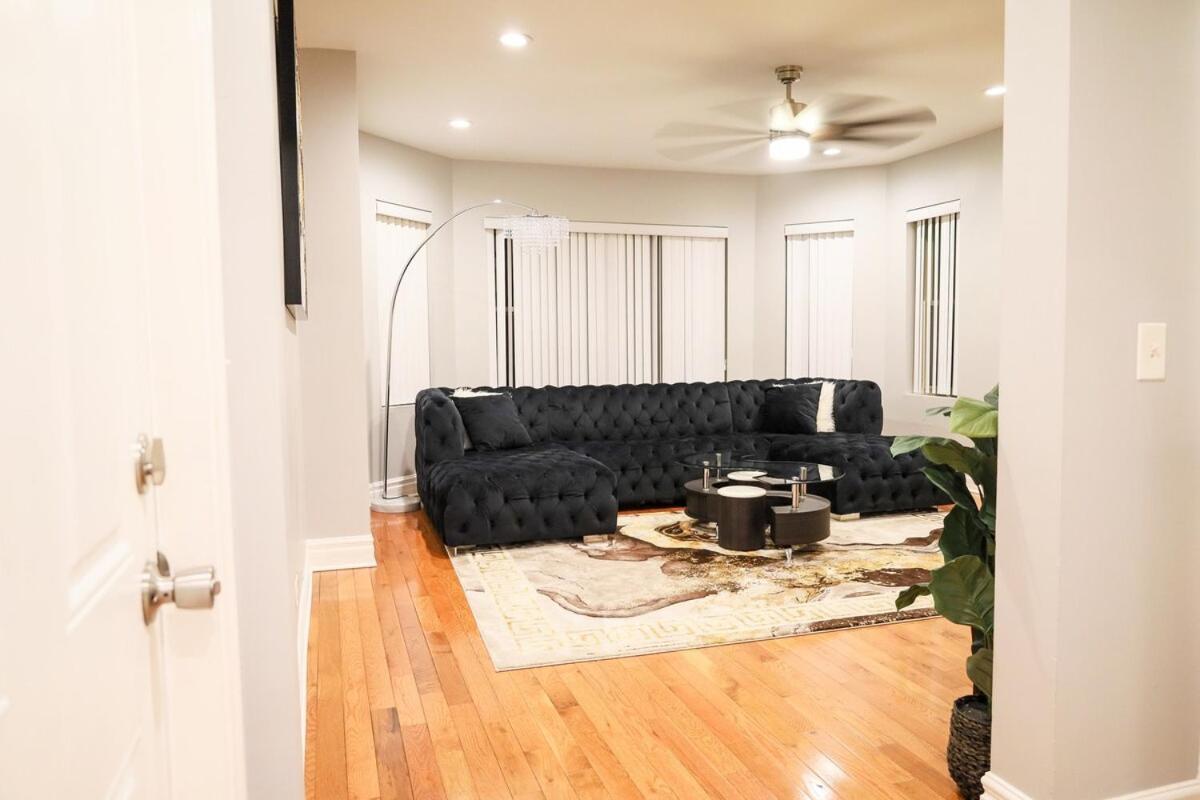 Gorgeous 4Bdr In Chicago,15Mins From Dwtn Apartment Exterior photo